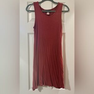 Women’s Sleeveless Tunic Dress
